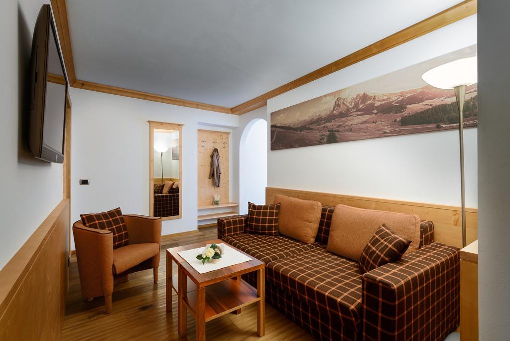 Residence Sovara Santa Cristina Val Gardena Szoba fotó